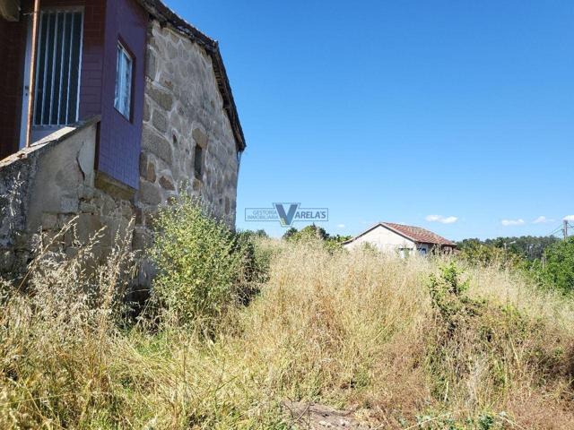 Casa En venta en Barbadás photo 0