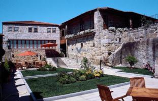 CASA SEÑORIAL DEL SIGLO XVI. ZONA RIBEIRO. photo 0