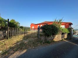 Casa En venta en Coles photo 0