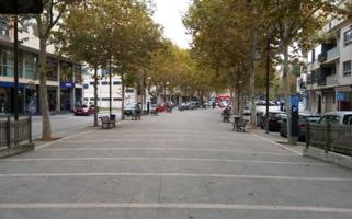 Local En venta en Manacor photo 0