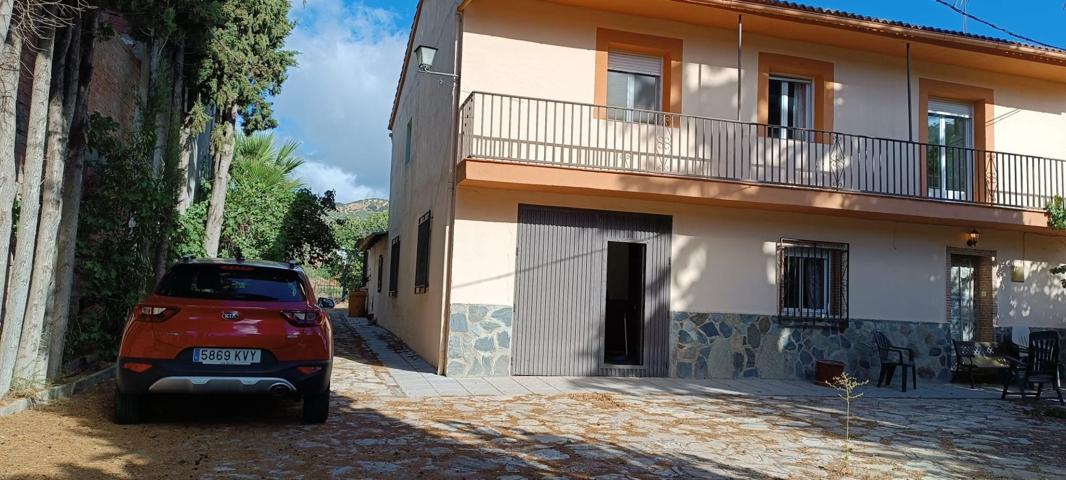 Unifamiliar En venta en Benalua, Benalua De Las Villas photo 0
