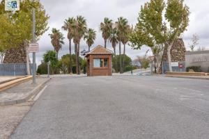 VENTA DE PARCELA EN LA URBANIZACIÓN CAÑADAS DEL PARQUE photo 0