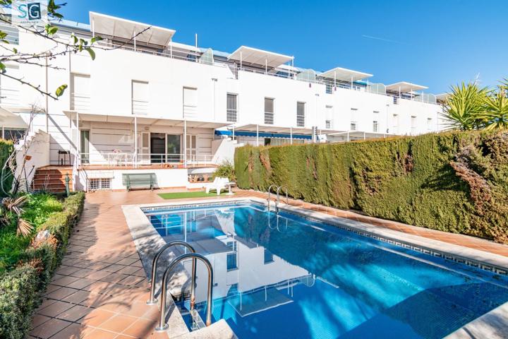 🏡 Chaletazo en Zaidín con piscina privada – Espacio, luz y comodidad en una zona top photo 0