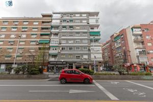 Piso En venta en Alhamar, Granada photo 0