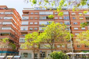 ¡Descubre tu nuevo hogar en el corazón de Granada! photo 0