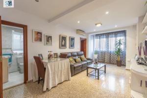 Piso En venta en Constitucion, Granada photo 0
