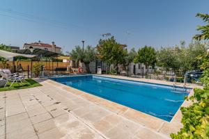 Unifamiliar En venta en Gójar, Gojar photo 0
