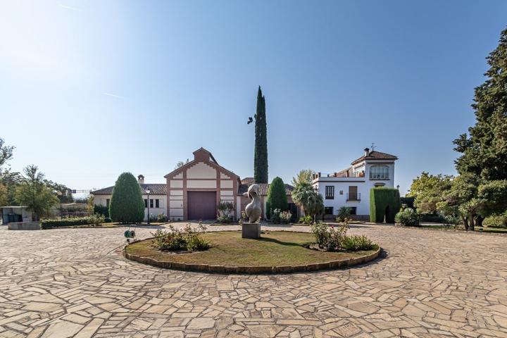 HACIENDA ÚNICA EN GRANADA photo 0