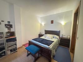 PRIMER PISO EN VENTA CON PARKING Y ASCENSOR photo 0