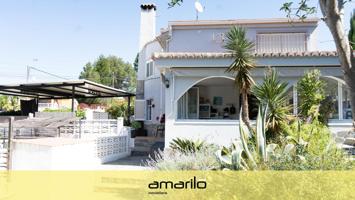 ¡Espectacular chalet con encanto en Alginet! photo 0