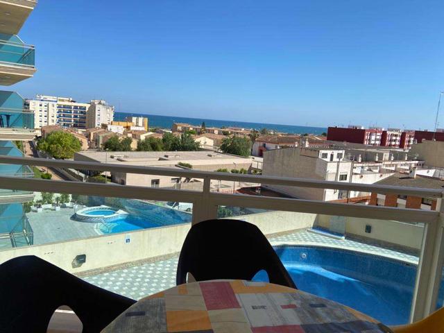Apartamento con terraza, solo disponible de Septiembre a Junio. photo 0