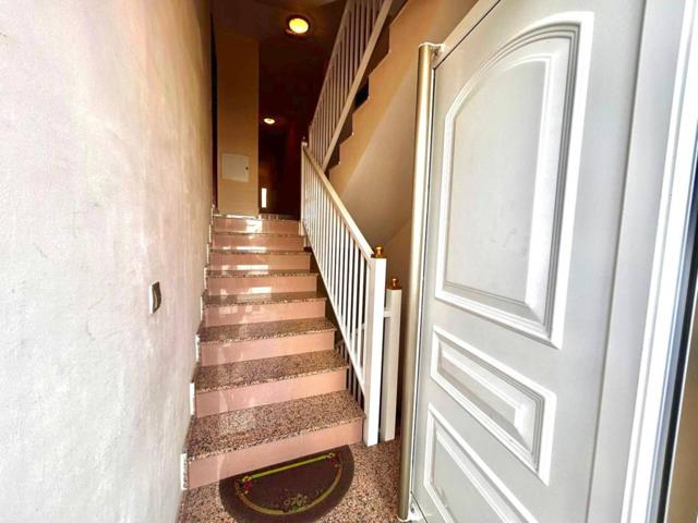 Acogedora casa en la zona del Charco con garaje y trastero photo 0