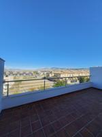 ¡Exclusivo Ático a Estrenar! 2 dormitorios, terraza de 30m², garaje. ¡Increíbles vistas a la Alhamb photo 0