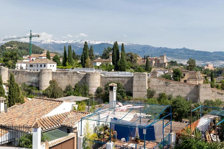 EXCLUSIVO PISO EN EL ALBAICÍN GRANADINO ( MIRADOR SAN CRISTOBAL ) photo 0