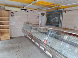 Local En venta en Vitoria - Gasteiz photo 0