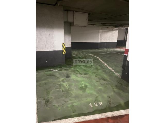 Parking En venta en Vitoria - Gasteiz photo 0