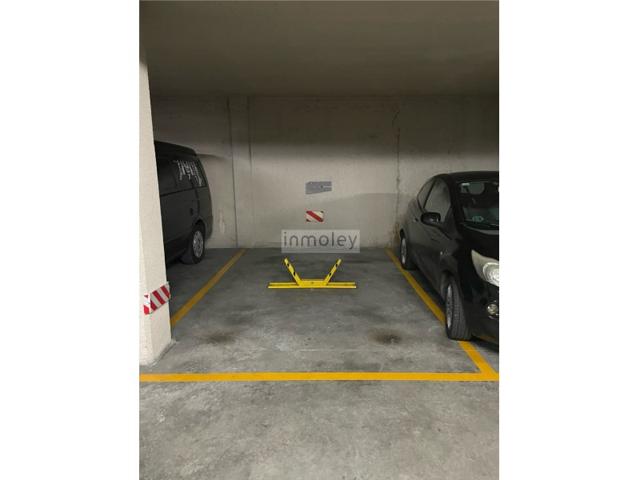 Parking En venta en Vitoria - Gasteiz photo 0