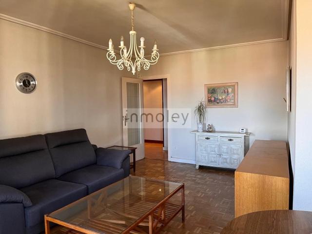 Piso En venta en Vitoria - Gasteiz photo 0