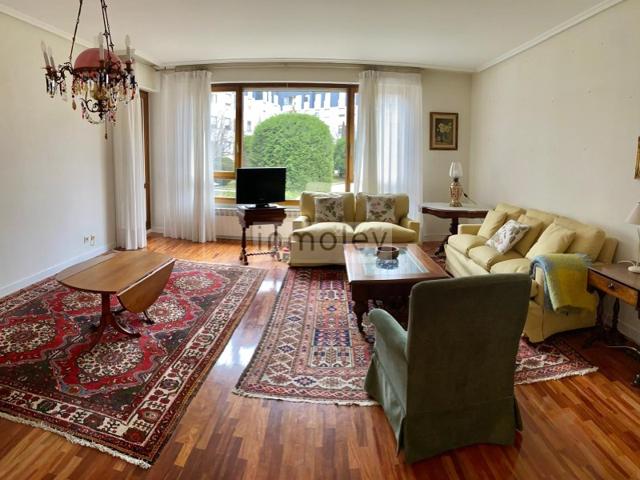 Piso En venta en Vitoria - Gasteiz photo 0