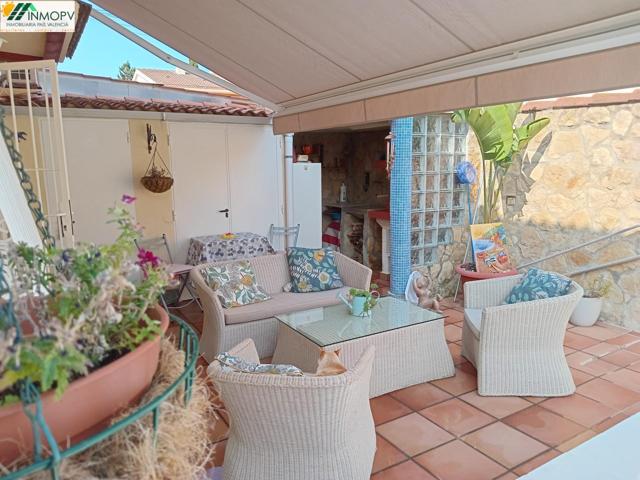 EN VENTA CHALET PAREADO EN COSTA SUR, ZONA SALINES photo 0