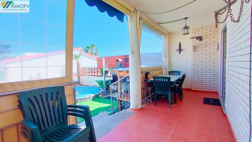 ADOSADO EN URBANIZACION CON GARAJE Y PISCINA PRIVADA! MUY LUMINOSO! photo 0