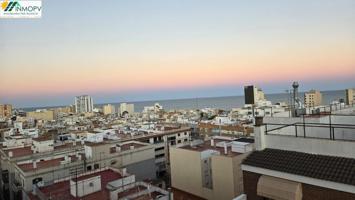 SE VENDE APARTAMENTO EN EL CENTRO, VISTAS PANORAMICAS AL MAR Y A LA CIUDAD! photo 0