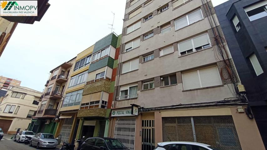 EN VENTA PISO EN LA SEGUNDA PLANTA. EDIFICIO CON ASCENSOR. CALLE REMEDIOS. photo 0