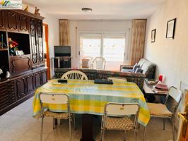 EN VENTA PISO DE 3 DORMITORIOS EN LA ZONA PLAZA DE TORROS! PLAZA DE APARCAMIENTO INCLUIDA! photo 0