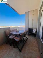 EN VENTA PISO SEMI NUEVO DE 2 DORMITORIOS, EN URBANIZACION CON PISCINA COMUNITARIA! PLAZA DE PK + TRASTERO INCLUIDOS! photo 0