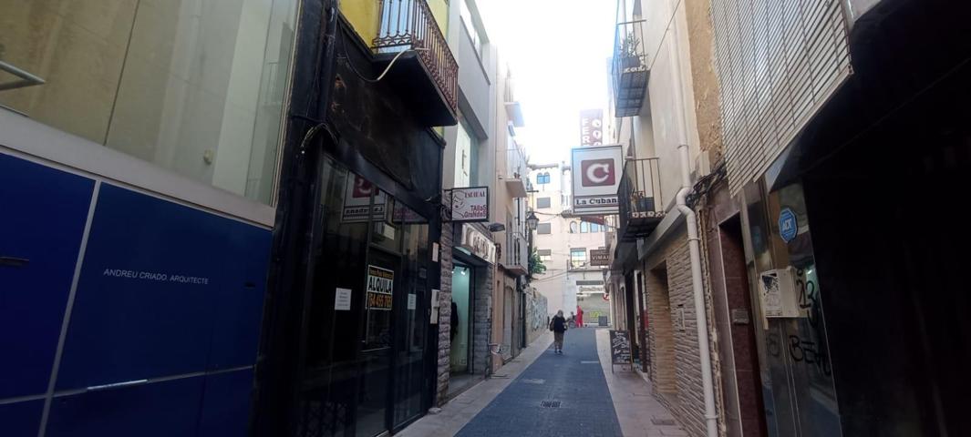 LOCAL PLENO CENTRO PEATONAL DE VINAROS photo 0