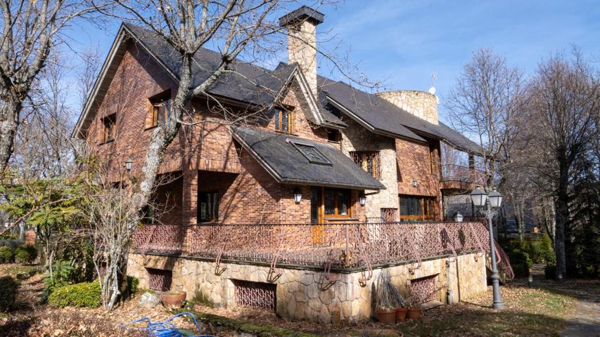 Casa En venta en San Rafael, El Espinar photo 0