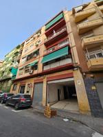 Local-vivienda con jardin interior photo 0
