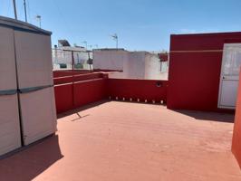 Vivienda tipo 'Duplex' en Isla Cristina photo 0