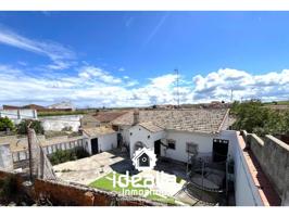 Casa en venta en Borox photo 0
