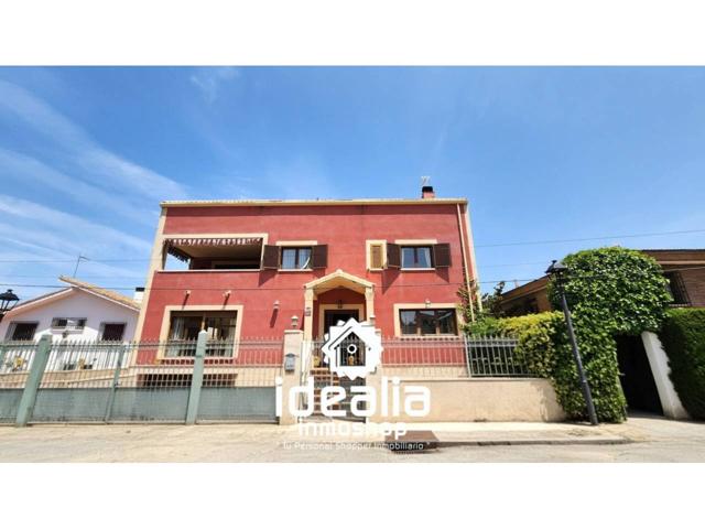 Chalet en venta en Aranjuez photo 0