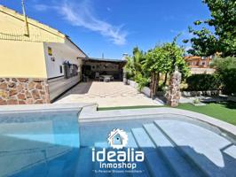 Venta de chalet unifamiliar en Seseña photo 0