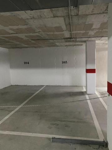 Plaza de parking con trastero photo 0