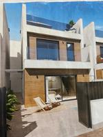 Singular casa photo 0