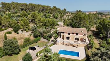 Chalet en Santa Maria del Cami photo 0