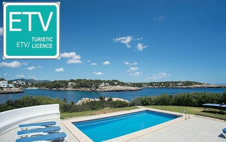 Unifamiliar En venta en Cala Dor, Santanyí photo 0