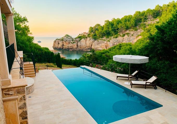 PARAÍSO EXCLUSIVO EN CALA DEIÀ, PATRIMONIO UNESCO photo 0