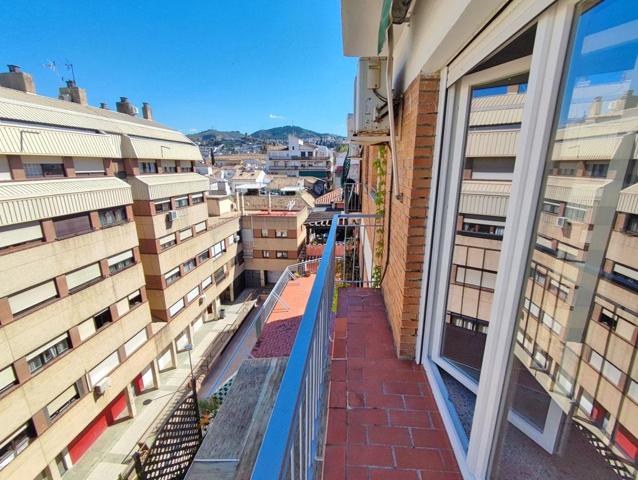 Piso amueblado de dos dormitorios en calle Montalbán photo 0