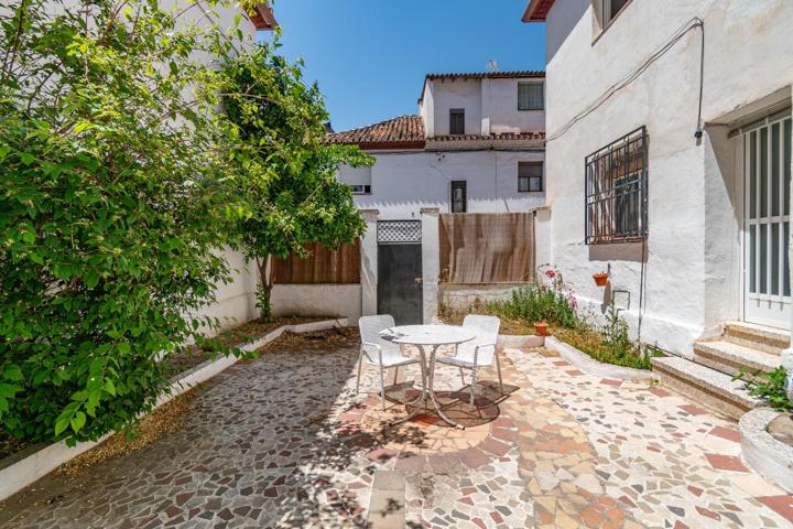 BONITA CASA EN EL BARRIO DE SAN ILDEFONSO JUNTO CERVEZAS ALHAMBRA photo 0