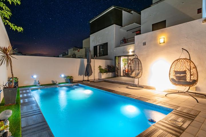ESPECTACULAR CHALET EN VENTA EN ALBOLOTE photo 0