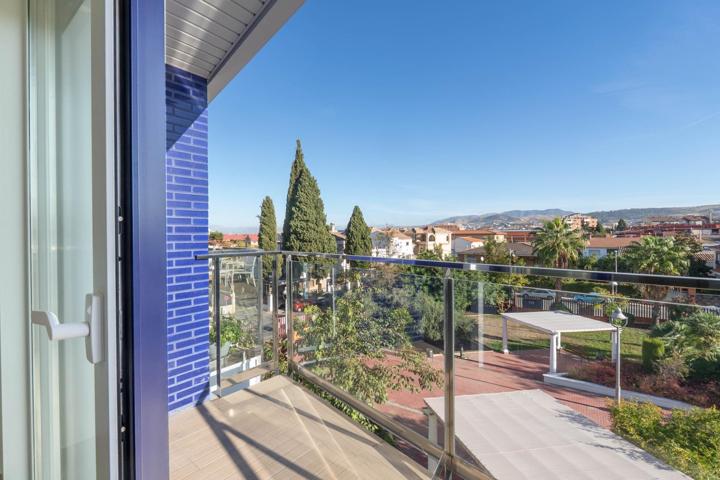 IMPRESIONANTE PISO EN CAMPUS DE LA SALUD CON PLAZA DE GARAJE VISTAS PANORAMICAS photo 0