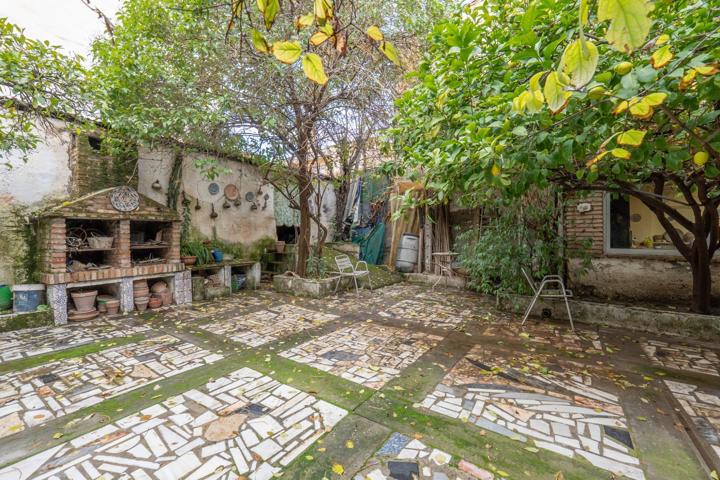 Terreno en pleno centro de Armilla photo 0