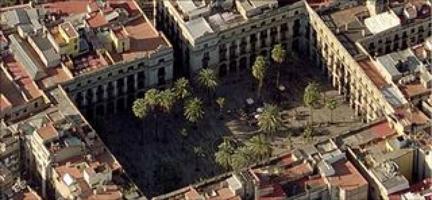Edificio en venta en el Barrio Gótico de Barcelona photo 0