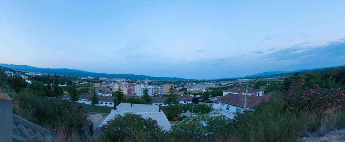 CASA EN VENTA EN LA MIRANDA CON PISCINA Y JARDIN photo 0