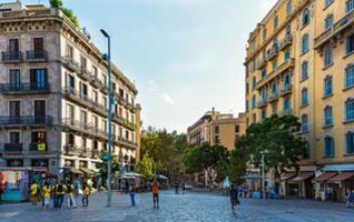 EDIFICIO EN VENTA EN BARCELONA - CON INQUILINOS photo 0