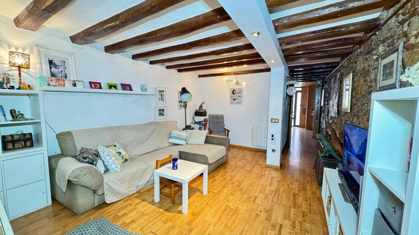 BONITO DUPLEX CON TERRAZA EN VENTA photo 0